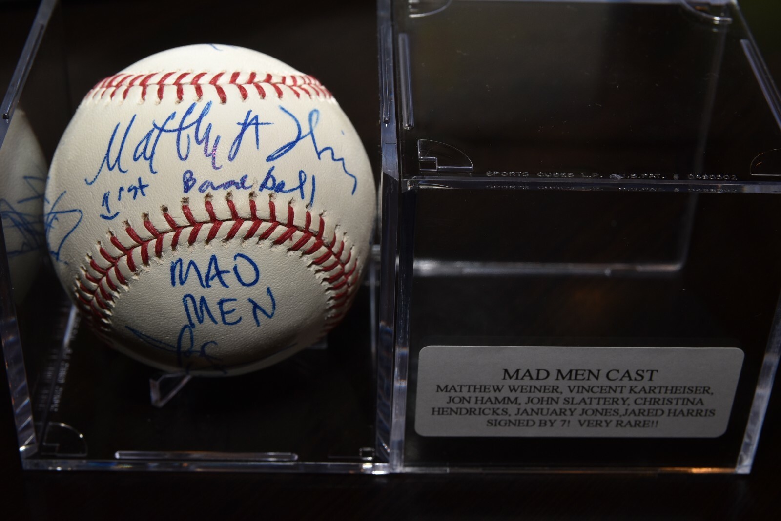 MAD MEN CAST signed RAWLINGS baseball VERY RARE MATTHEW WEINER JANUARY JONES + Collectible Memorabilia