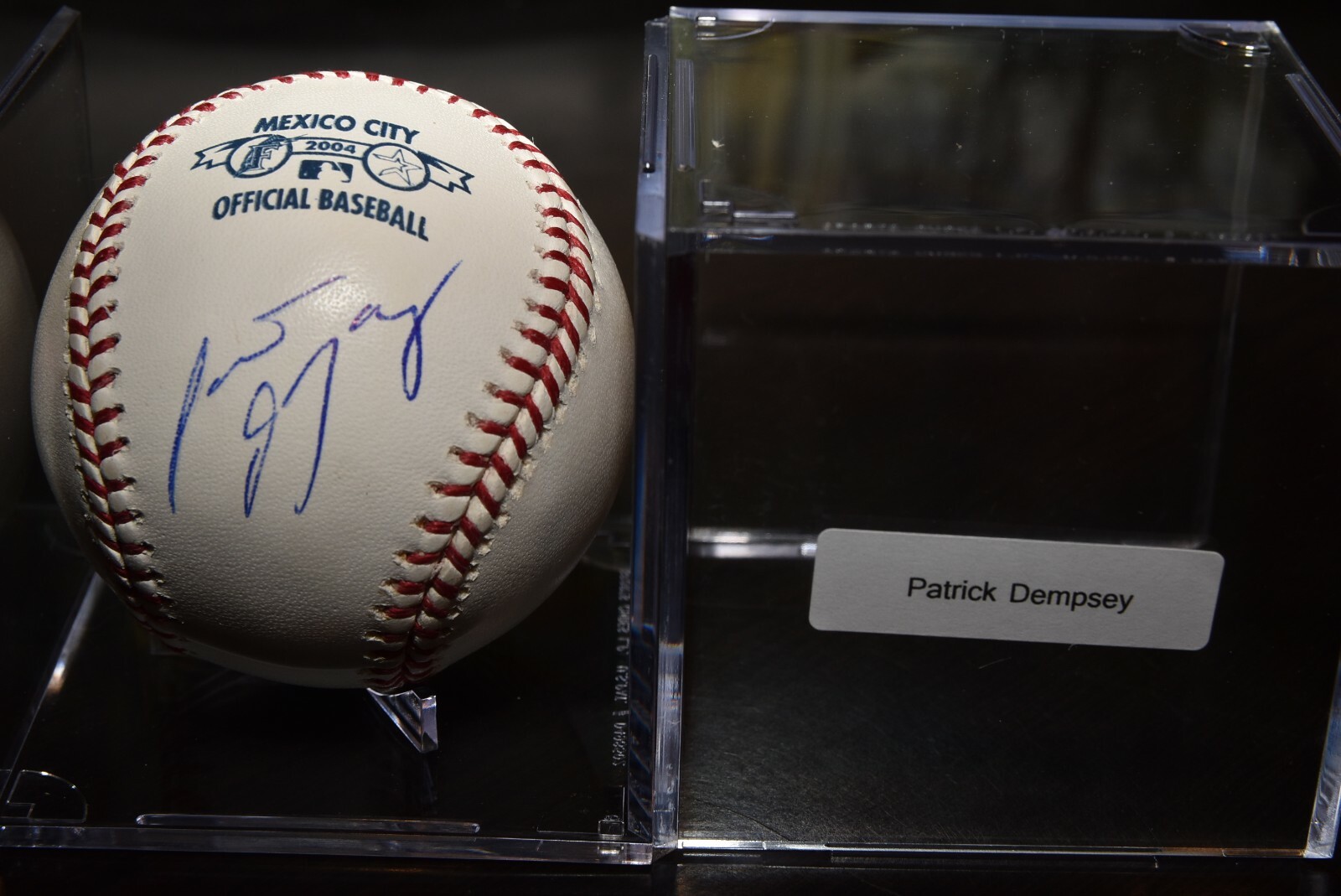 PATRICK DEMPSEY signed autographed RAWLINGS baseball Collectible Memorabilia