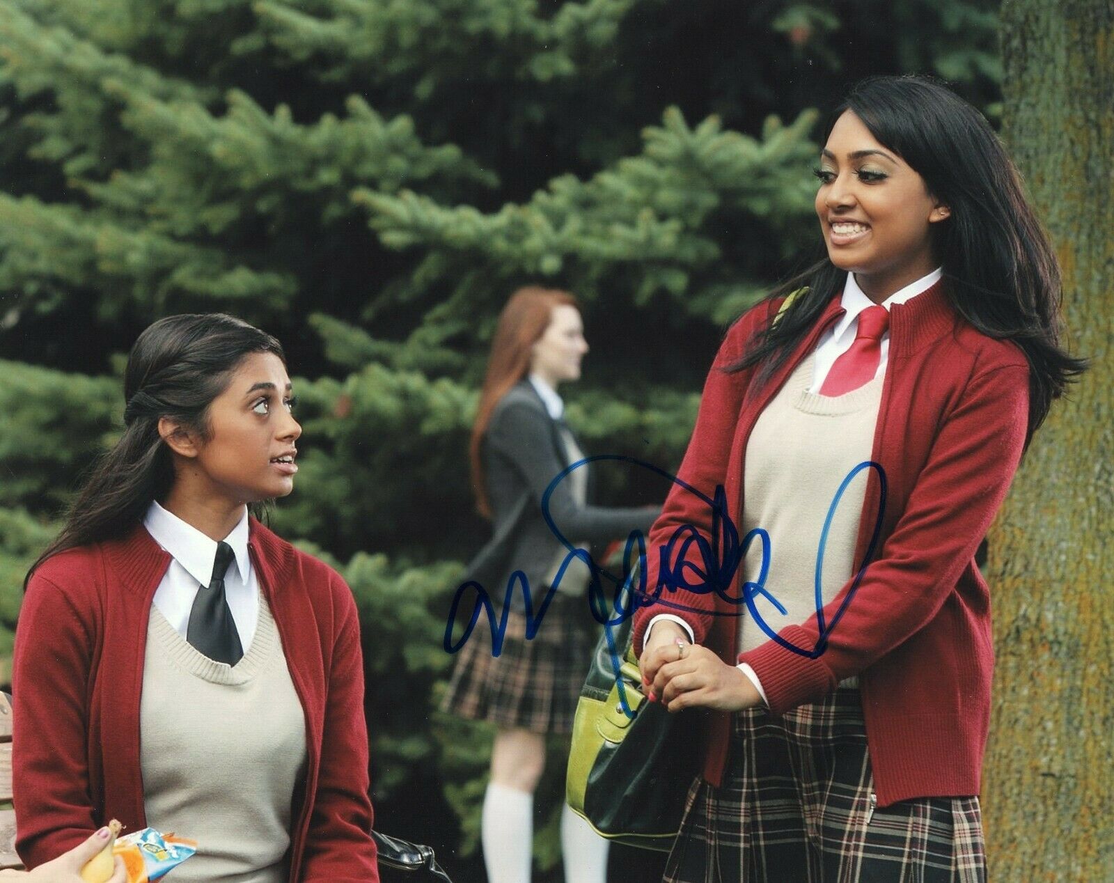 Melinda Shankar Signed 8x10 Photo w/COA Degrassi Alli Bhandari 2