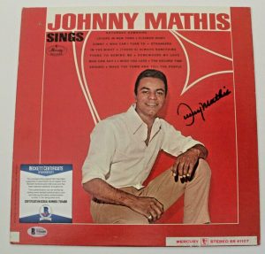 JOHNNY MATHIS SIGNED VINYL RECORD ALBUM W/BECKETT COA PROOF CHESTNUTS T56488  COLLECTIBLE MEMORABILIA