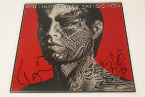 CHARLIE WATTS, RONNIE WOOD SIGNED AUTOGRAPH ALBUM FLAT ROLLING STONES TATTOO YOU  COLLECTIBLE MEMORABILIA