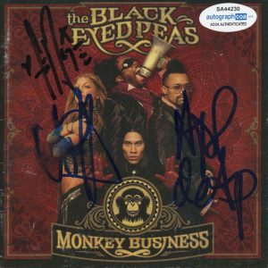 THE BLACK EYED PEAS “MONKEY BUSINESS” AUTOGRAPH SIGNED CD BOOKLET – FERGIE +2  COLLECTIBLE MEMORABILIA