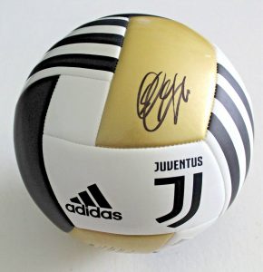 SEBASTIAN GIOVINCO SIGNED JUVENTUS SOCCER BALL W/COA TORONTO FC ITALY  COLLECTIBLE MEMORABILIA
