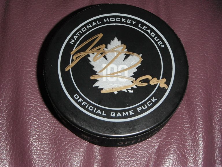 TORONTO MAPLE LEAFS MORGAN RIELLY SIGNED 100TH ANNIVERSARY GAME PUCK  COLLECTIBLE MEMORABILIA