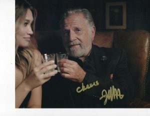JONATHAN GOLDSMITH SIGNED 8X10 MOST INTERESTING MAN IN THE WORLD CHEERS  COLLECTIBLE MEMORABILIA