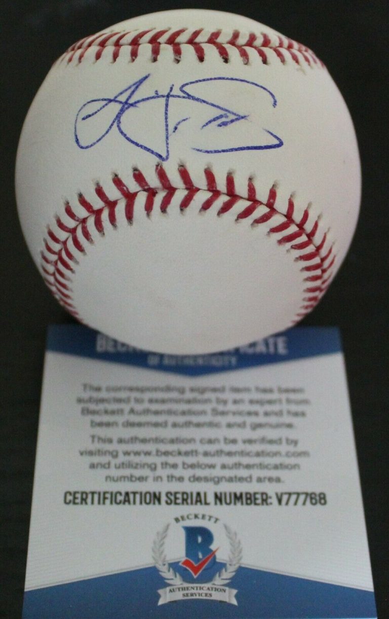 LOGAN SHORE SIGNED MAJOR LEAGUE BASEBALL W/BECKETT COA OAKLAND A’S V77768  COLLECTIBLE MEMORABILIA