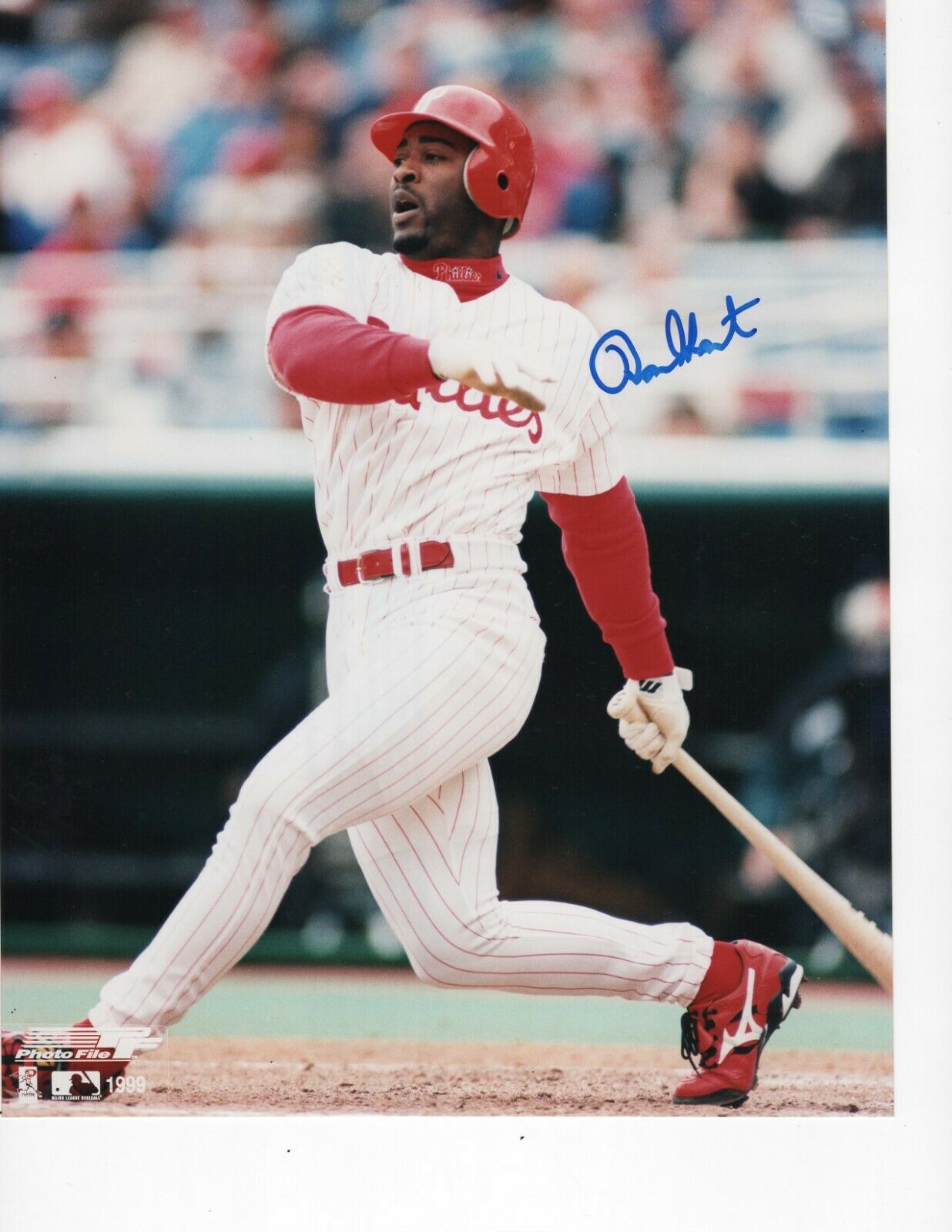 PHILADELPHIA PHILLIES RON GANT SIGNED BIG SWING 8X10 Collectible  Memorabilia | Autographia