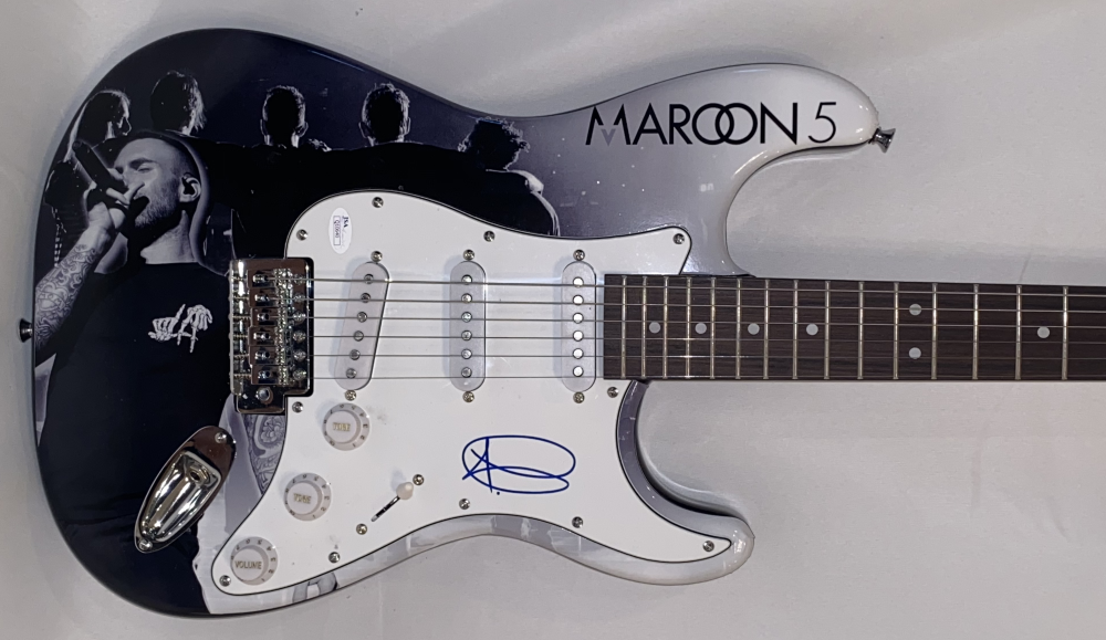 ADAM LEVINE SIGNED FULL SIZE CUSTOM ELECTRIC GUITAR MAROON 5 AUTOGRAPH