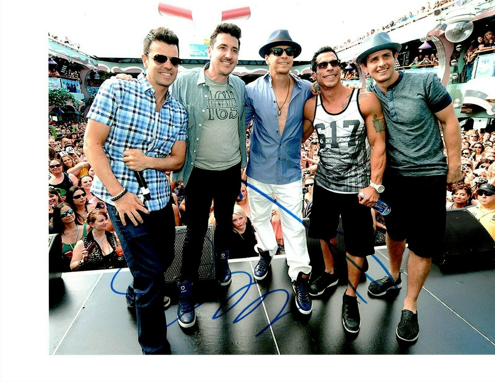 NEW KIDS ON THE BLOCK GROUP SIGNED 8X10 DONNIE AND JOEY Collectible ...