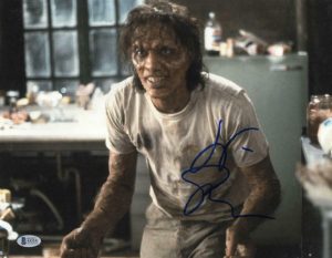 JEFF GOLDBLUM SIGNED 11X14 PHOTO MARVEL THE FLY AUTHENTIC AUTOGRAPH BECKETT B  COLLECTIBLE MEMORABILIA