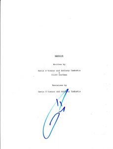 TOM HARDY SIGNED FULL 104 PAGE WARRIOR SCRIPT SCREENPLAY PROOF COA  COLLECTIBLE MEMORABILIA