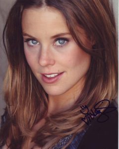 ASHLEY WILLIAMS SIGNED PHOTO W/ HOLOGRAM COA HOW I MET YOUR MOTHER  COLLECTIBLE MEMORABILIA