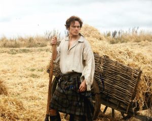 HOT SEXY SAM HEUGHAN OUTLANDER SIGNED 8X10 PHOTO AUTHENTIC AUTOGRAPH COA PROOF A  COLLECTIBLE MEMORABILIA