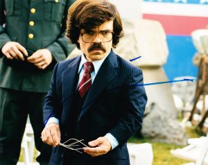 PETER DINKLAGE SIGNED 8X10 PHOTO X-MEN DAYS OF FUTURE GAME OF THRONES COA D  COLLECTIBLE MEMORABILIA