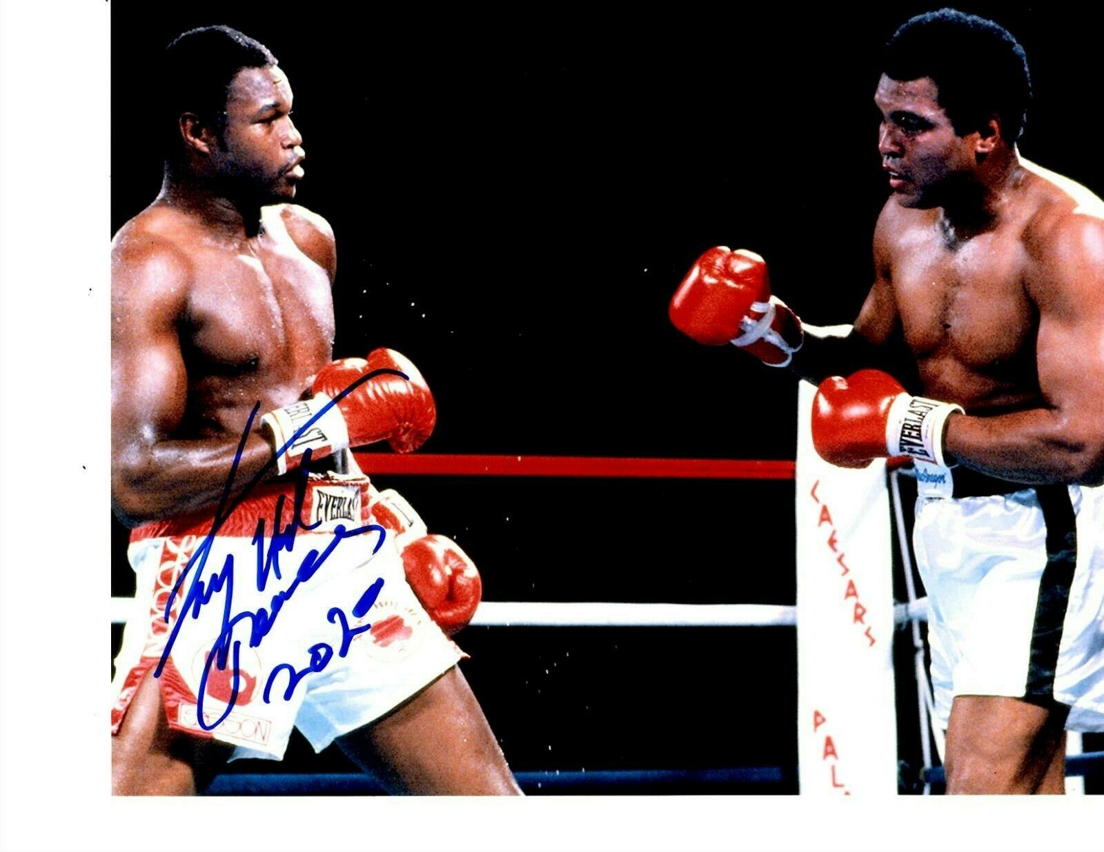 BOXING CHAMPION LARRY HOLMES SIGNED VS ALI 8X10 Collectible Memorabilia ...