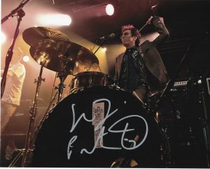 THE STRAY CATS SLIM JIM PHANTOM SIGNED ROCKING OUT ON DRUM 8X10  COLLECTIBLE MEMORABILIA