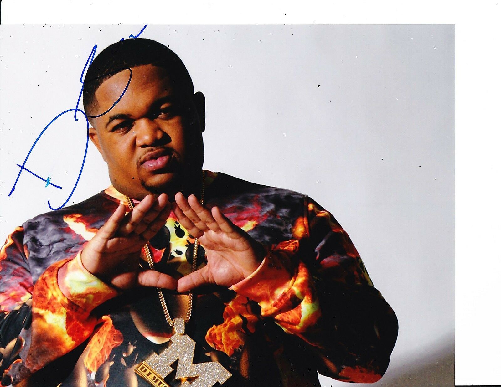 DJ MUSTARD SIGNED POSED 8X10 MUSTARD N THE BEAT Collectible Memorabilia