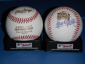 CLEVELAND INDIANS SANDY ALOMAR JR. SIGNED OFFICIAL 2016 WORLD SERIES BASEBALL  COLLECTIBLE MEMORABILIA