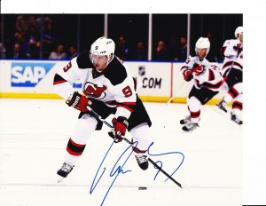 NEW JERSEY DEVILS JIRI TLUSTY SIGNED 8X10  COLLECTIBLE MEMORABILIA