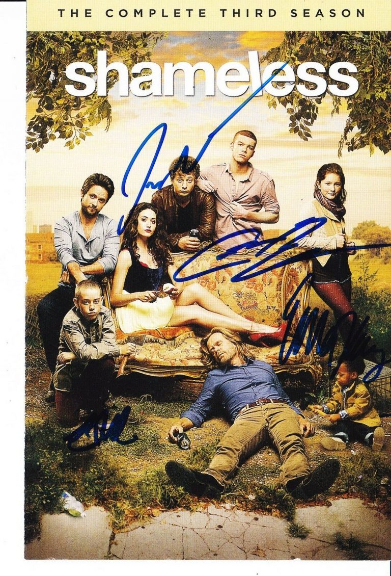 SHAMELESS CAST SIGNED SEASON THREE DVD INSERT  COLLECTIBLE MEMORABILIA