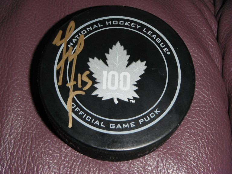 TORONTO MAPLE LEAFS MATT MARTIN SIGNED 100TH ANNIVERSARY GAME PUCK  COLLECTIBLE MEMORABILIA