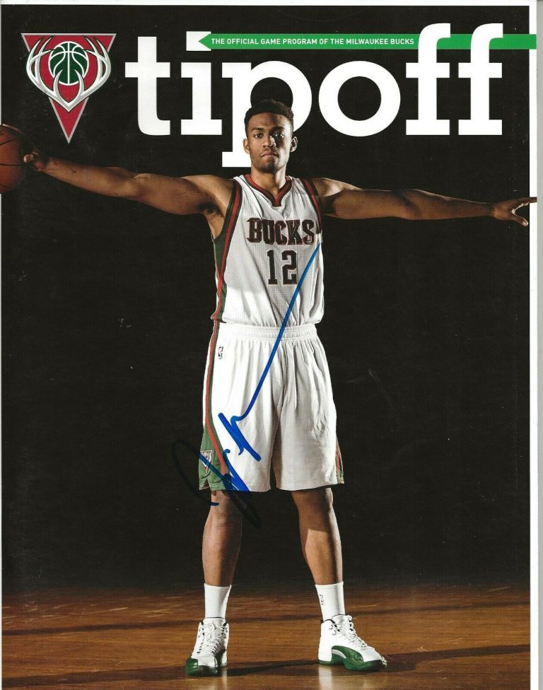 JABARI PARKER SIGNED OFFICIAL MILWAUKEE BUCKS GAME PROGRAM AUTOGRAPHED  COLLECTIBLE MEMORABILIA