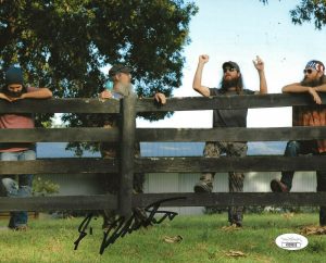 SI ROBERTSON SIGNED DUCK DYNASTY 8×10 PHOTO AUTOGRAPHED 3 JSA CERTIFIED  COLLECTIBLE MEMORABILIA