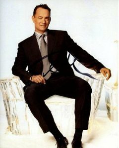 TOM HANKS SIGNED AUTOGRAPHED PHOTO  COLLECTIBLE MEMORABILIA
