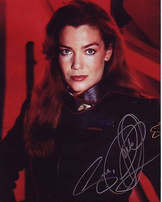 CLAUDIA CHRISTIAN Signed BABYLON 5 SUSAN IVANOVA Photo w/ Hologram COA ...