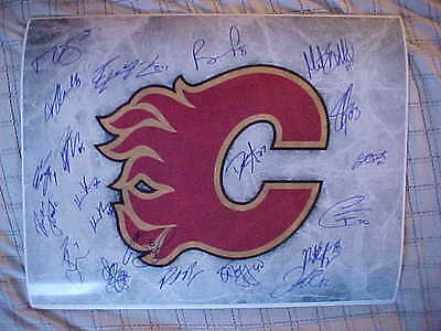 2011 CALGARY FLAMES TEAM SIGNED 16X20 IGINLA KIPRUSOFF TANGUAY +++  COLLECTIBLE MEMORABILIA