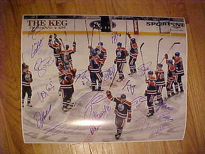 2012 EDMONTON OILERS TEAM SIGNED POST GAME CELEBRATION 16X20 NUGENT HOPKINS  COLLECTIBLE MEMORABILIA