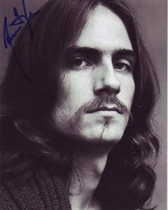 JAMES TAYLOR SIGNED AUTOGRAPHED PHOTO  COLLECTIBLE MEMORABILIA