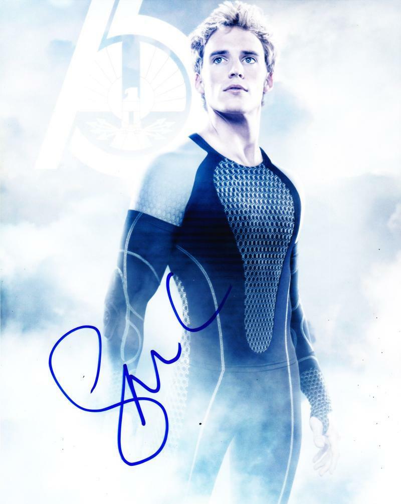 SAM CLAFLIN SIGNED 8X10 PHOTO THE HUNGER GAMES AUTHENTIC AUTOGRAPH COA ...