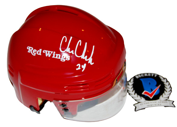 CHRIS CHELIOS signed (DETROIT RED WINGS) mini hockey helmet BECKETT BAS #1
