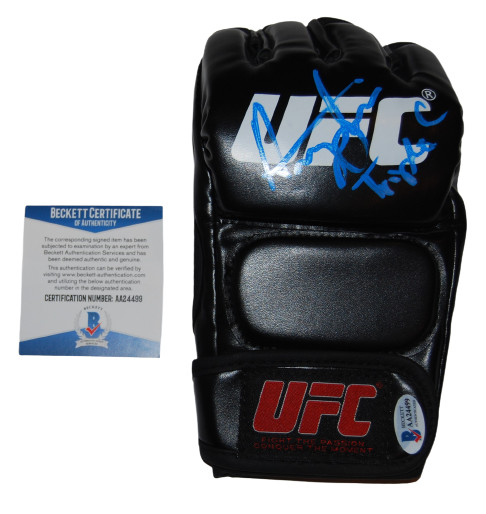 HENRY CEJUDO signed (UFC) MMA autographed Fighting glove BECKETT BAS AA24499