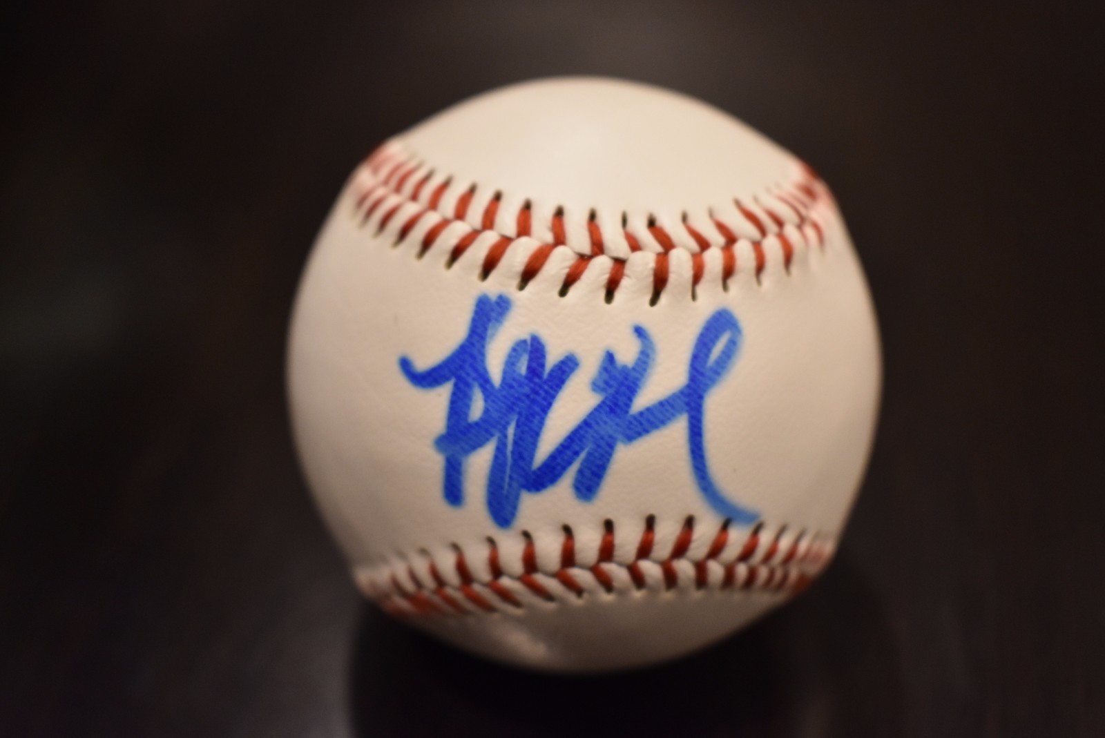 BRYANT GUMBEL signed autographed Rawlings baseball RARE!!!