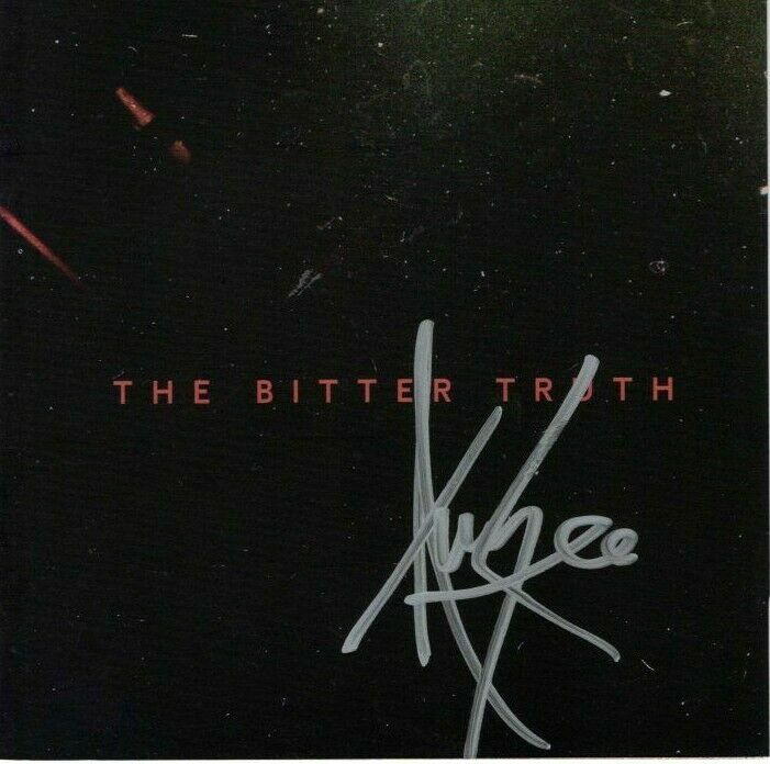 AMY LEE signed autographed EVANESCENCE THE BITTER TRUTH CD Insert Booklet