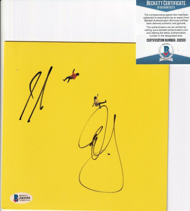 DAN + SHAY SIGNED “I SHOULD PROBABLY GO TO BED” 7″ VINYL RECORD COVER BAS Z02555 COLLECTIBLE MEMORABILIA