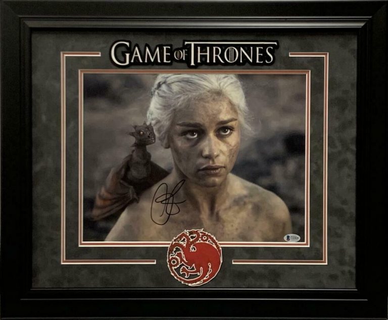 EMILIA CLARKE SIGNED 11X14 PHOTO CUSTOM FRAME GAME OF THRONES DAENERYS BECKETT COLLECTIBLE MEMORABILIA