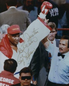 GEORGE FOREMAN SIGNED AUTOGRAPH 8×10 PHOTO – HEAVYWEIGHT CHAMPION, GRILL, RARE COLLECTIBLE MEMORABILIA