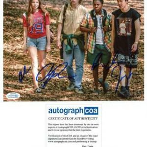"Looking for Alaska" Cast AUTOGRAPHS Signed 8x10 Photo - Kristine Froseth +3 B Collectible Memorabilia