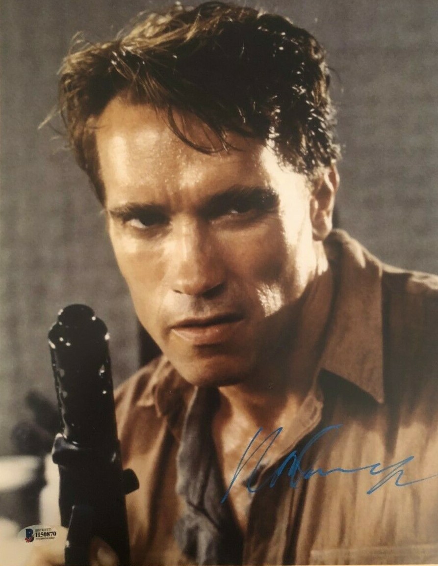 Arnold Schwarzenegger signed autographed 11x14 photo True Lies Beckett COA
