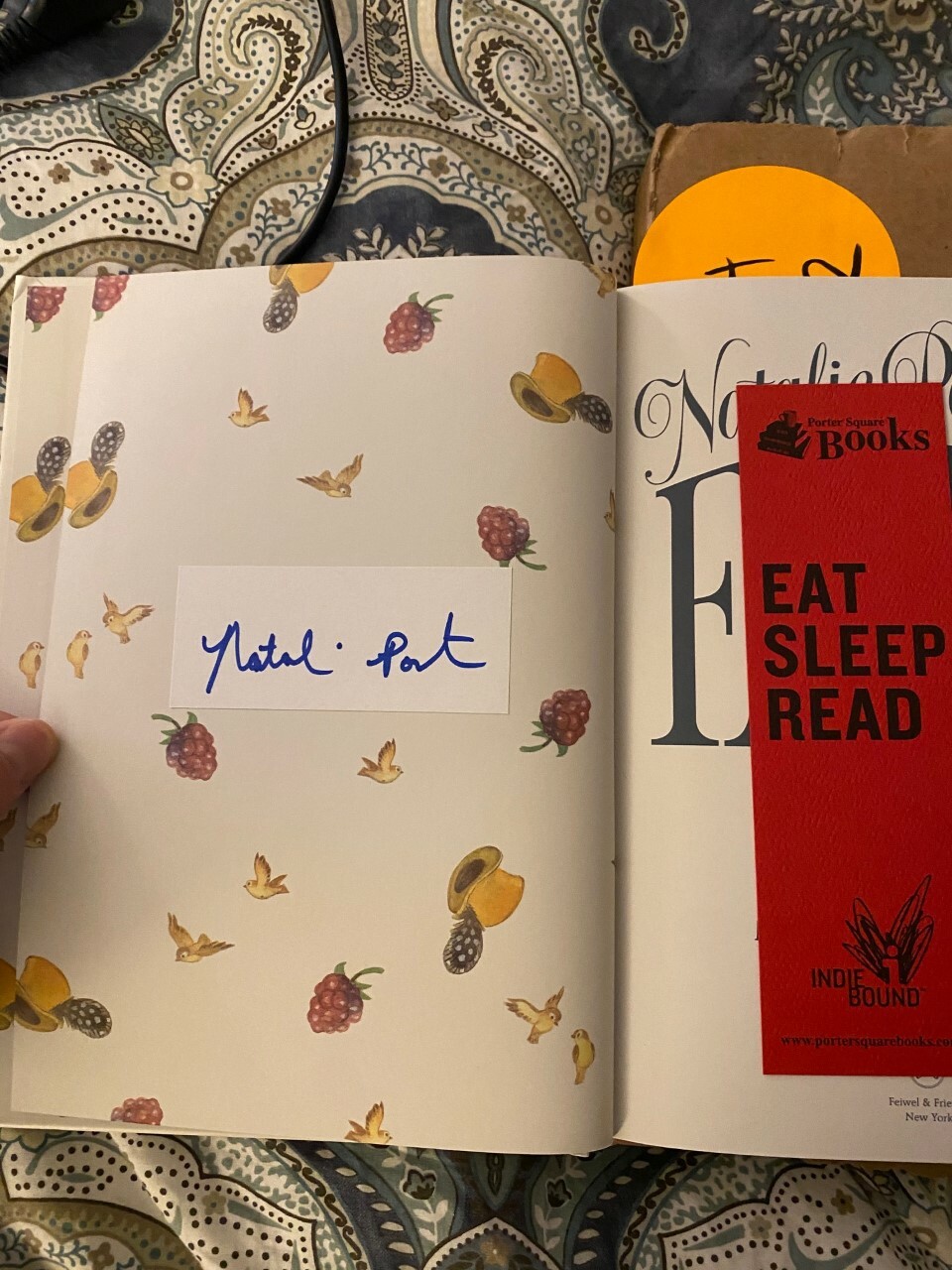 Natalie Portman signed autographed Blue Fables 1st Edition Book Star Wars Thor