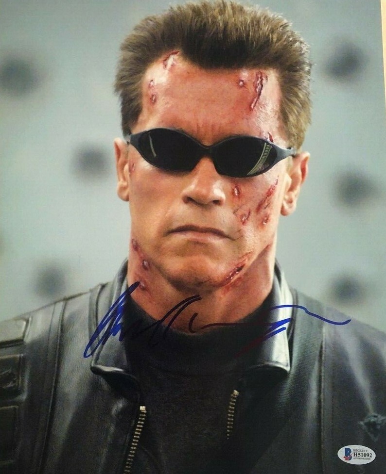 Arnold Schwarzenegger Terminator signed autographed 11x14 photo BECKETT COA