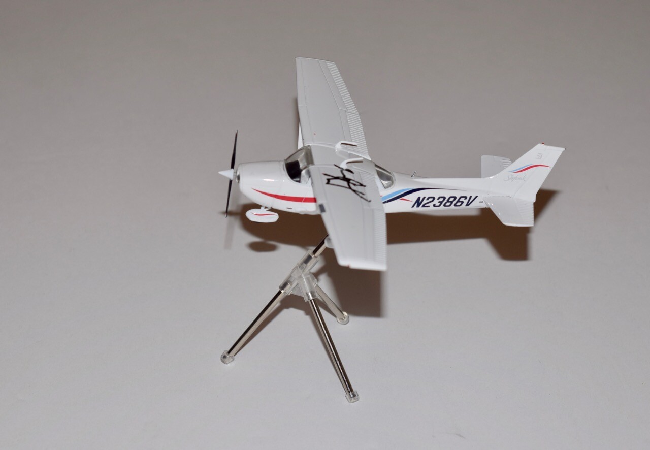 George Jung Signed Cessna Diecast 1:72 Airplane Blow Drug Smuggler Beckett COA