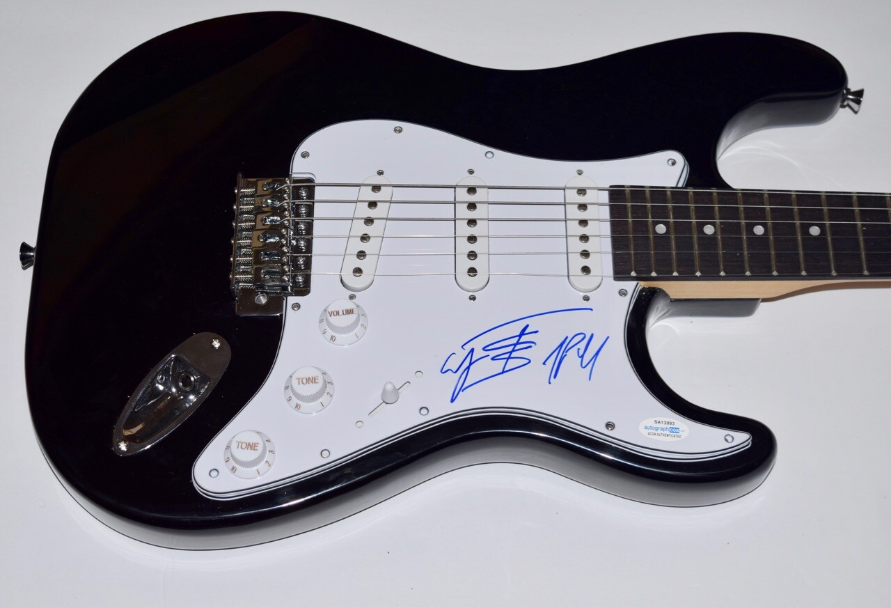 THE CHAINSMOKERS SIGNED AUTOGRAPH ELECTRIC GUITAR ALEX PALL ANDREW TAGGART ACOA COLLECTIBLE MEMORABILIA