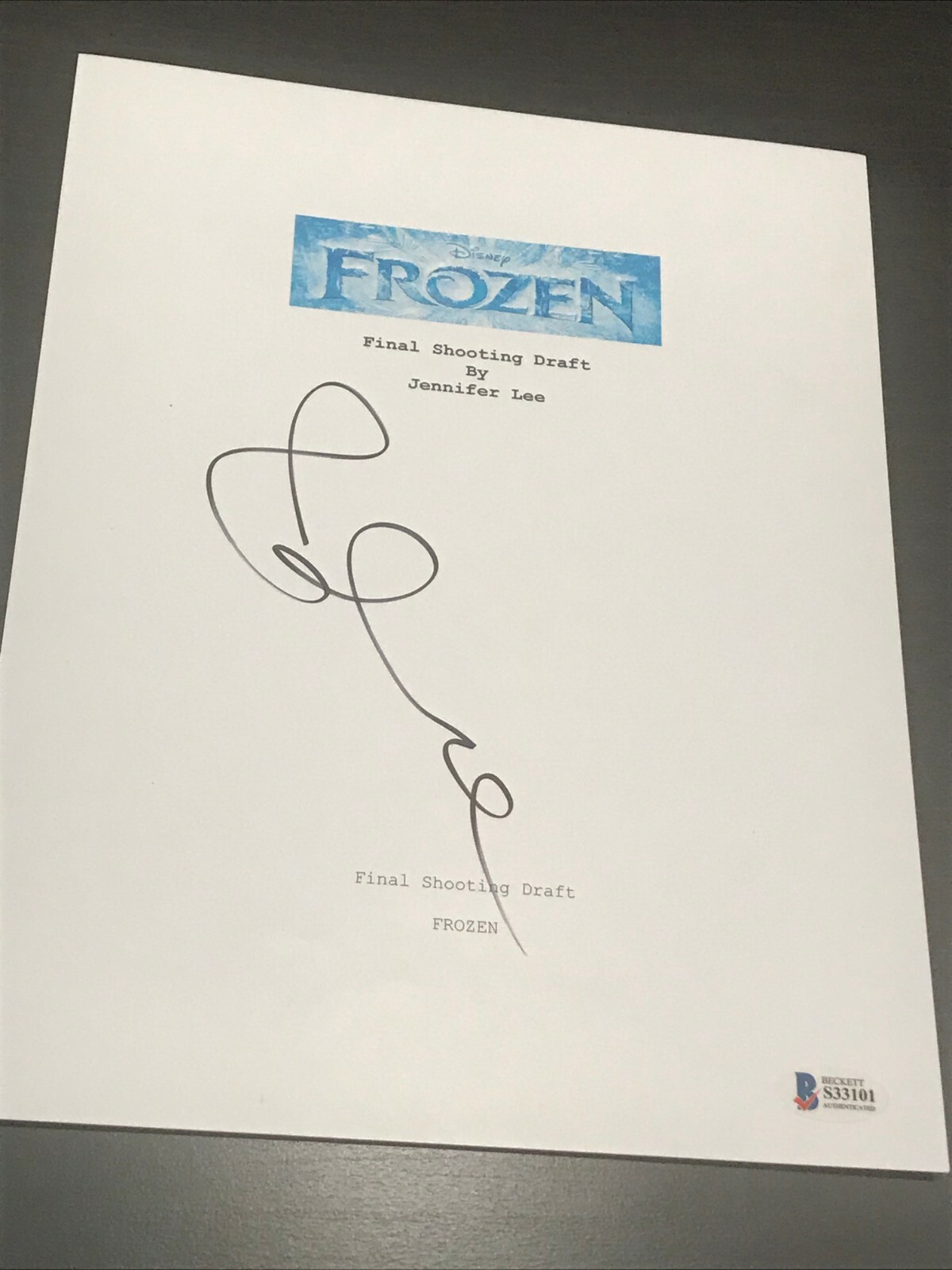 IDINA MENZEL SIGNED AUTOGRAPH FROZEN MOVIE SCRIPT DISNEY ELSA BECKETT BAS COA D COLLECTIBLE MEMORABILIA