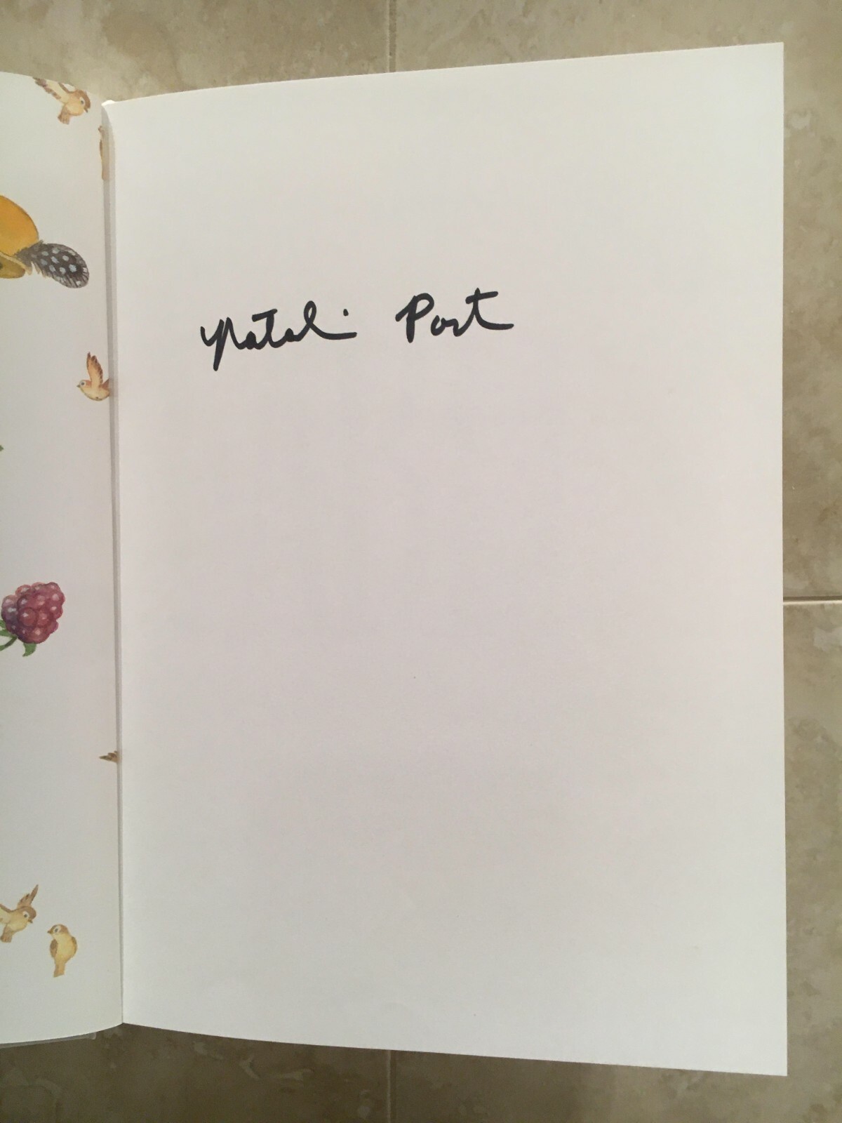 NATALIE PORTMAN SIGNED AUTOGRAPH FABLES BOOK STAR WARS THOR MARVEL RARE SIG