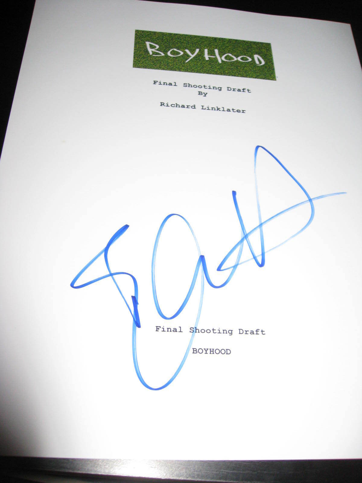 ETHAN HAWKE SIGNED AUTOGRAPH BOYHOOD MOVIE SCRIPT IN PERSON COA AUTO FULL SCRIPT