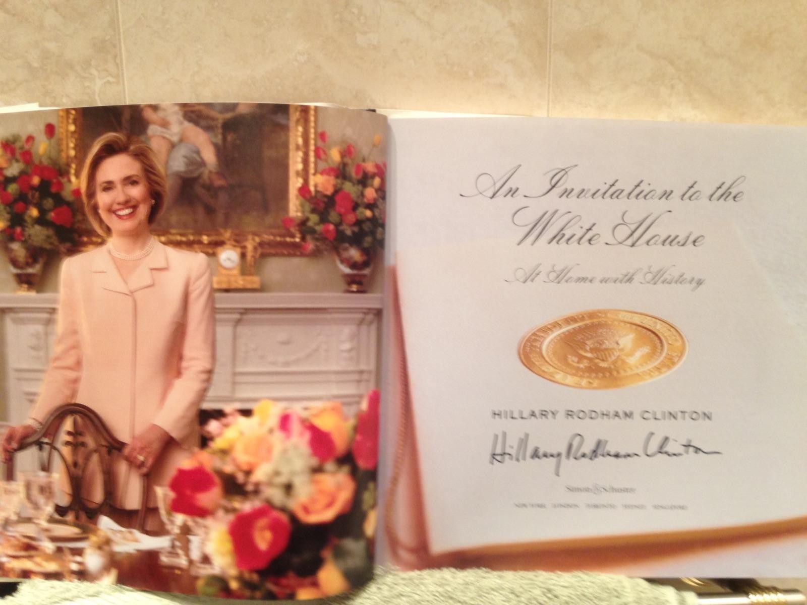 HILLARY CLINTON SIGNED AUTOGRAPH INVITATION TO THE WHITEHOUSE RARE COA AUTO